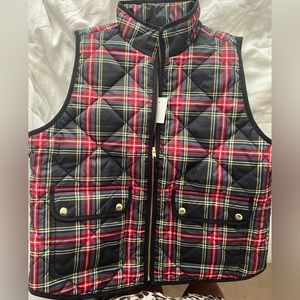 J. Crew NWT plaid quilted vest-Size Large